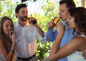 Ce se întâmplă în corp dacă renunți la alcool timp de o lună / Profimedia