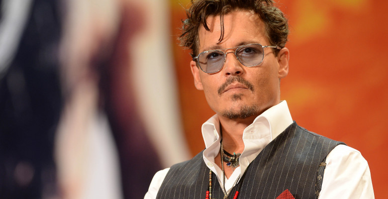 Johnny Depp la premiera filmului Lone Ranger din Japonia