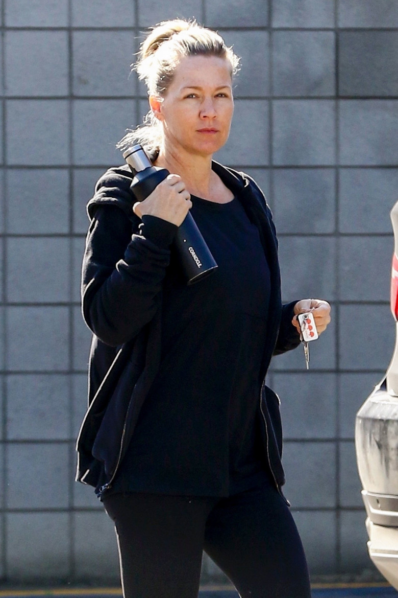 *EXCLUSIVE* A fresh faced Jennie Garth ends her daily workout