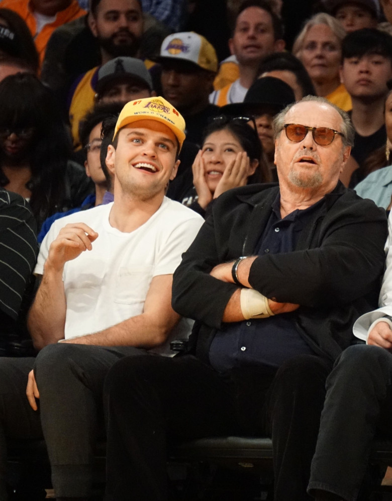 Los Angeles Lakers v Golden State Warriors