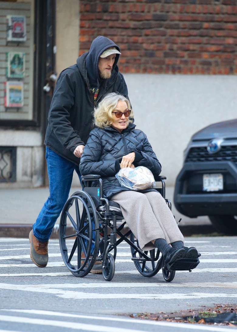 Jessica Lange în scaun cu rotile/ Profimedia