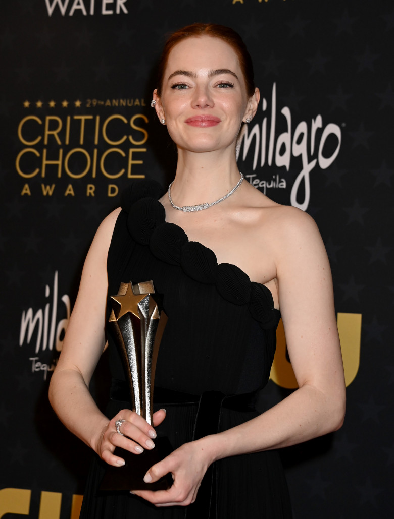 Emma Stone la Critics Choice 2024/ Profimedia