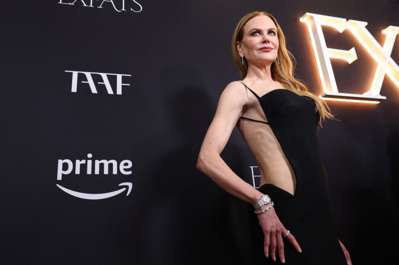 Nicole Kidman, fabuloasă într-o rochie cu spatele gol (12)