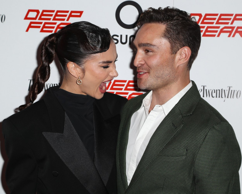 Ed Westwick și Amy Jackson