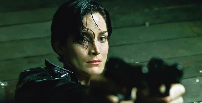 Carrie-Anne Moss