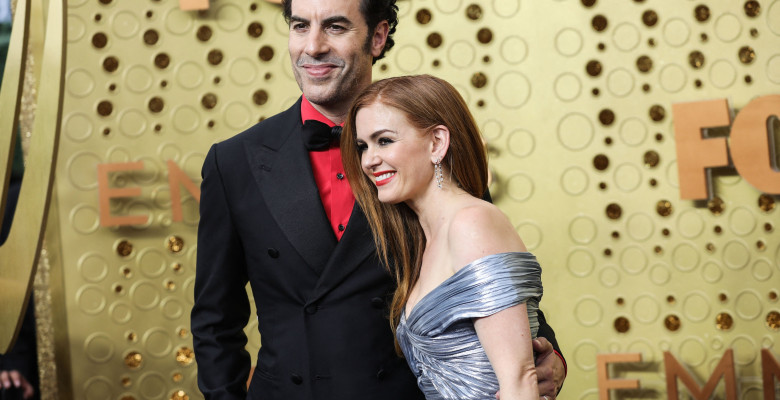 (FILE) Isla Fisher Announces Divorce from Sacha Baron Cohen After 13 Years of Marriage