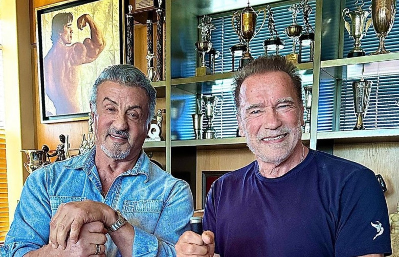 sylvester stallone si arnold schwarzenegger