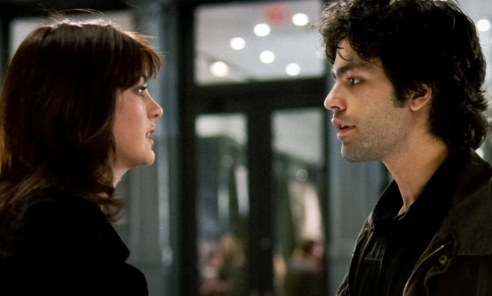 Adrian Grenier și Anne Hathaway