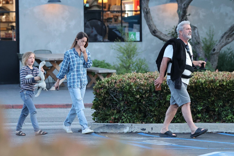 *EXCLUSIVE* Mel Gibson Steps Out with Family in Malibu, Sports Arm Sling Post-Surgery