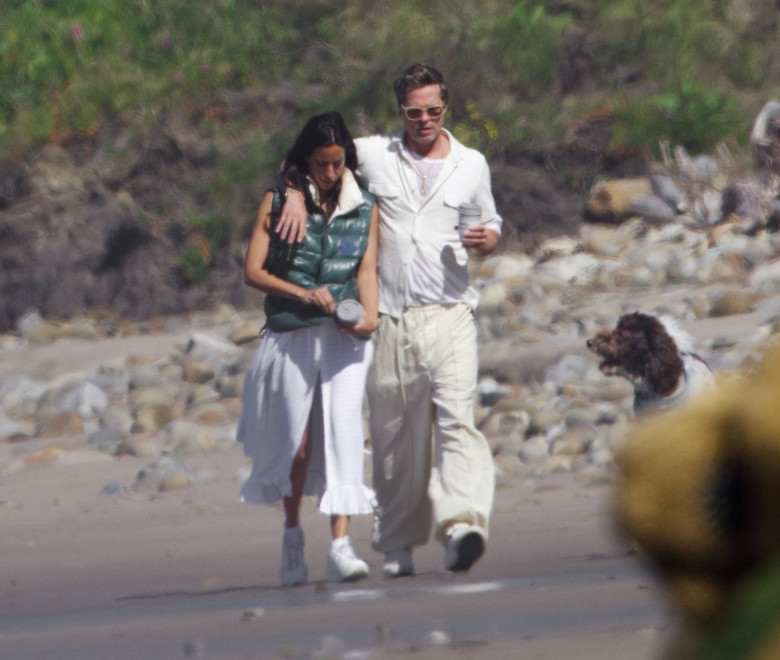 *PREMIUM-EXCLUSIVE* Brad-ly in Love ! Brad Pitt Wraps His Arm Around Girlfriend Ines De Ramon As the Couple Enjoys Romantic Sunrise Stroll on the Beach in Santa Barbara **WEB EMBARGO UNTIL 2PM PT 05/03/24**