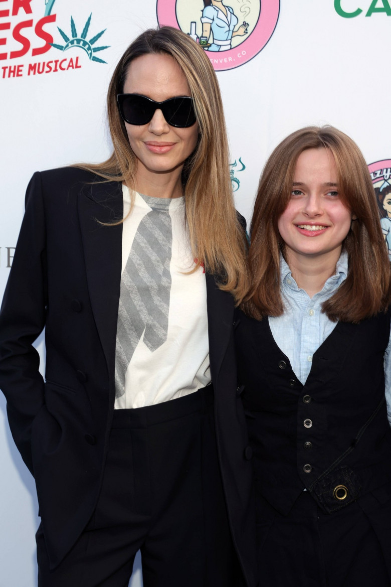 Angelina Jolie, Vivienne Jolie-Pitt