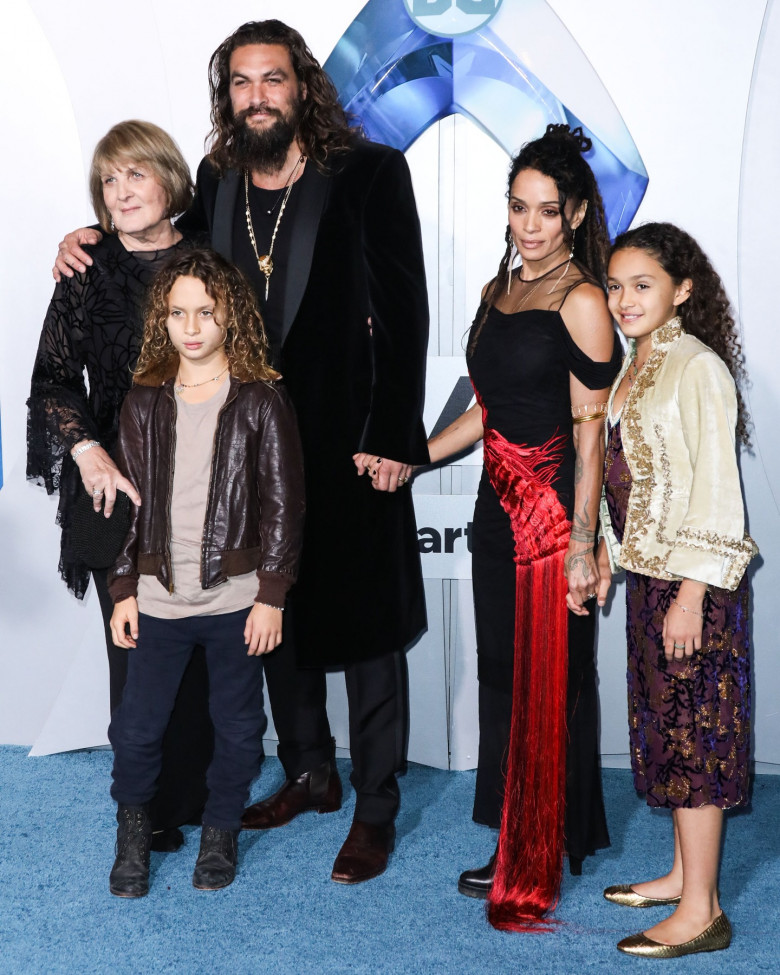 Jason Momoa, mama lui, Lisa Bonet și copiii lor