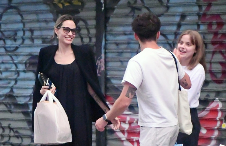 EXCLUSIVE: Angelina Jolie and Daughter Vivienne Head to Dinner With Theater Actor Anthony Norman in New York City