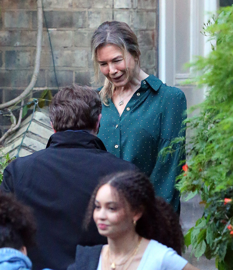 EXCLUSIVE: **HOLD FOR TOM** First Pictures Of Nico Parker, Daughter Of Thandiwe Newton, Starring Alongside Renee Zellweger In The Latest Bridget Jones Diary Movie - 29 May 2024