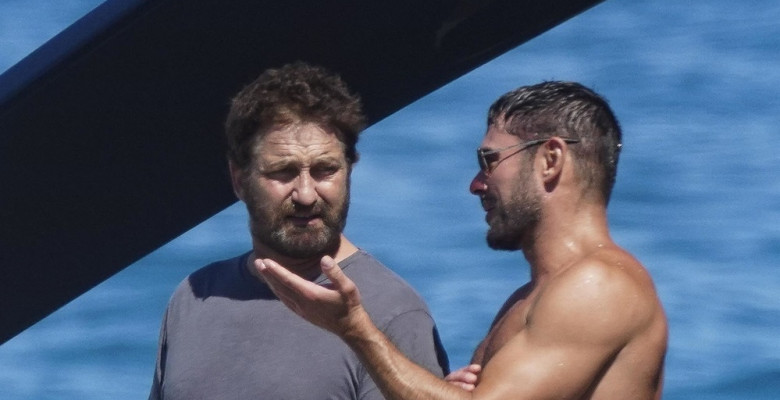 *PREMIUM-EXCLUSIVE* MUST CALL FOR PRICING BEFORE USAGE  -  The American Actor Zac Efron and the Scottish Actor and Film Producer Gerard Butler throughly enjoying their summer vacation on board their luxury boat during their sun soaked holiday in St-Tropez