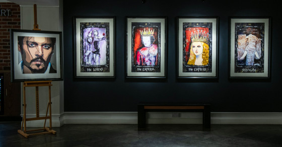 Johnny Depp expune o colecție de artă, inspirată de tarot. Lucrarea „Împărăteasa”, dedicată mamei copiilor săi, Vanessa Paradis