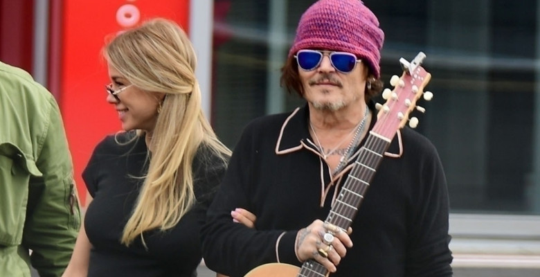 *PREMIUM-EXCLUSIVE* MUST CALL FOR PRICING BEFORE USAGE - First Pictures of a possible couple alert as the American Actor and Musician Johnny Depp is seen out in London with the Russian beautician named Yulia.*PICTURES TAKEN ON 11/07/2024*