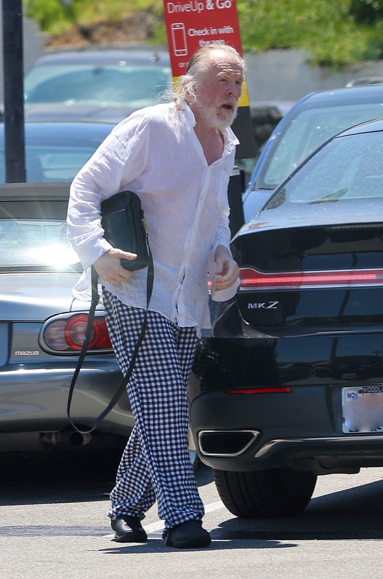 *EXCLUSIVE* Aging Actor Nick Nolte Thrives, Spotted Grocery Shopping in Malibu