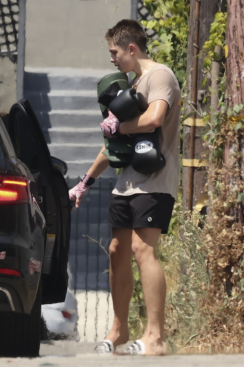 *EXCLUSIVE* Fight Club! Knox Leon Jolie-Pitt arrives with boxing gloves to gym in Los Angeles