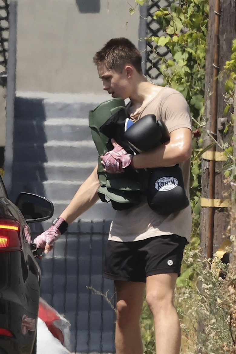 *EXCLUSIVE* Fight Club! Knox Leon Jolie-Pitt arrives with boxing gloves to gym in Los Angeles