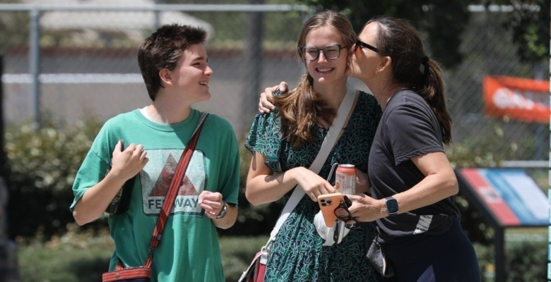 *EXCLUSIVE* Jennifer Garner steps out for a family walk with her kids Violet and Fin Affleck