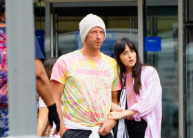 dakota johnson si chris martin (2)