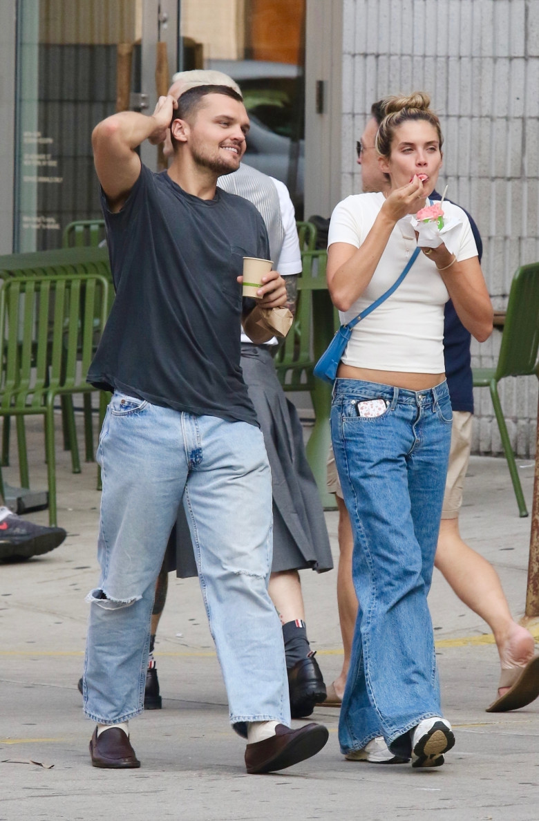 *EXCLUSIVE* Jack Nicholson’s look-alike son Ray and model girlfriend Sara Sampaio hold hands as they enjoy an ice-cream date in NYC