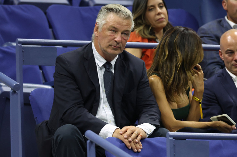 Alec Baldwin și soția sa, tensionați la un meci de tenis/ Profimedia