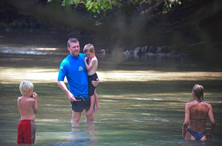 *PREMIUM-EXCLUSIVE* Sam and Lara Worthington enjoy a picturesque family vacation in Costa Rica!