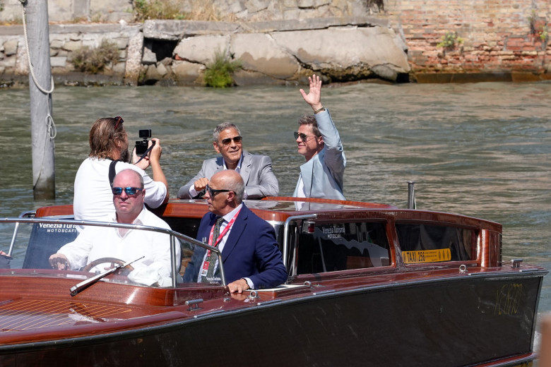 Venezia 81, Brad Pitt e George Clooney arrivano in Darsena