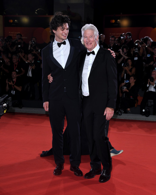 Richard Gere și fiul său, Homer, la Festivalul de Film de la Veneția/ Profimedia