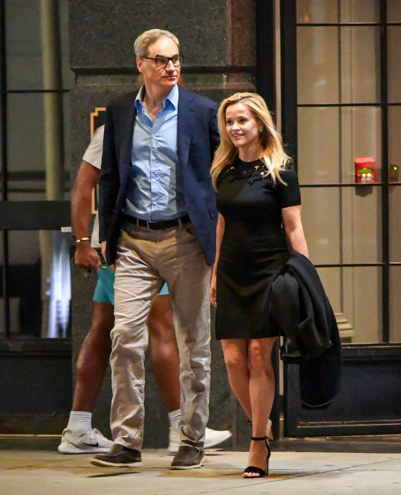 PREMIUM EXCLUSIVE: Reese Witherspoon is Spotted on a Date with Oliver Haarmann in New York City