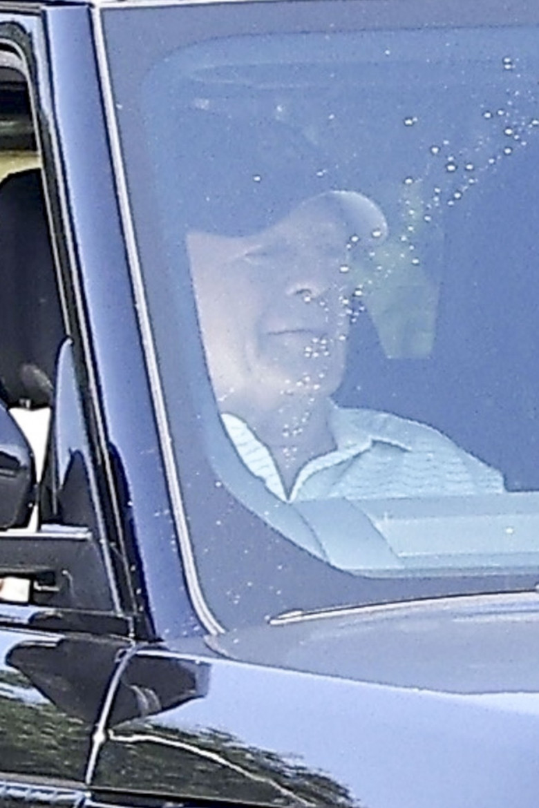 *EXCLUSIVE* Bruce Willis enjoys a relaxing ride out and about in Studio City