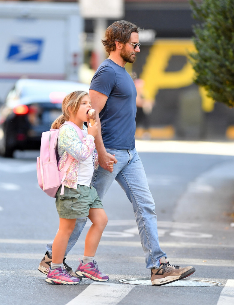 Bradley Cooper și fiica sa, Lea De Seine/ Profimedia