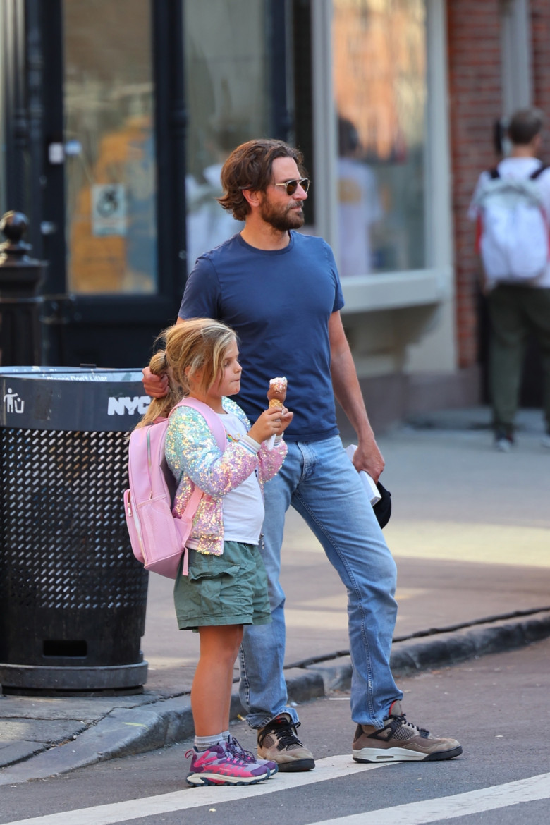 Bradley Cooper și fiica sa, Lea De Seine/ Profimedia