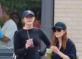 *EXCLUSIVE* Julianne Moore and her daughter Liv enjoy a smoothie and walk in New York