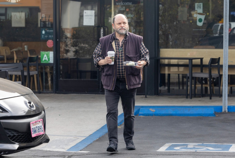 *EXCLUSIVE* “I Don’t Run the Franchise!” Constanza AKA Jason Alexander Says He’s Not to Blame for the Lack of a Seinfeld Reunion as He  Celebrates His 65th Birthday in LA