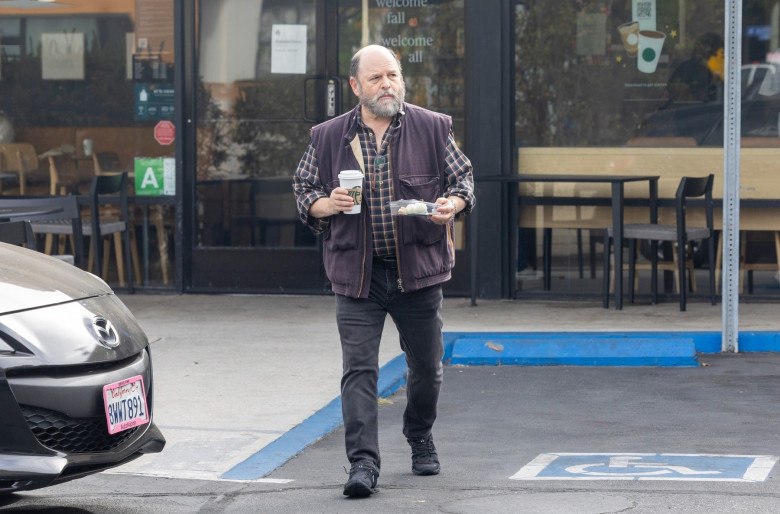 *EXCLUSIVE* “I Don’t Run the Franchise!” Constanza AKA Jason Alexander Says He’s Not to Blame for the Lack of a Seinfeld Reunion as He  Celebrates His 65th Birthday in LA