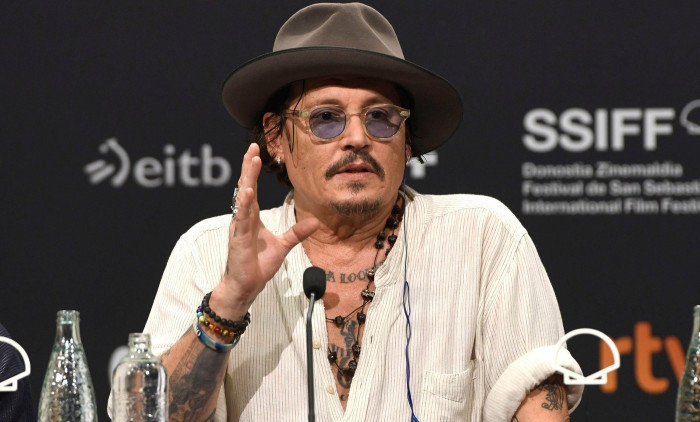 Johnny Depp bei der Pressekonferenz zum Kinofilm 'Modi - Three Days on the Wings of Madness' auf dem 72. Internationalen Filmfestival San Sebastian / Festival Internacional de Cine de San Sebastin im Kursaal. San Sebastian, 24.09.2024