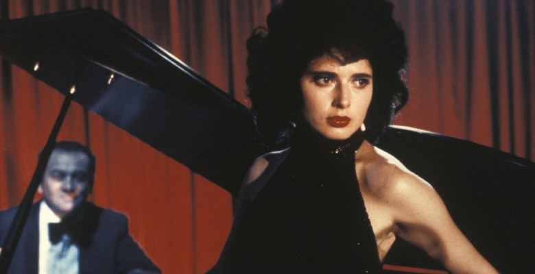 Isabella Rossellini, în "Blue Velvet"