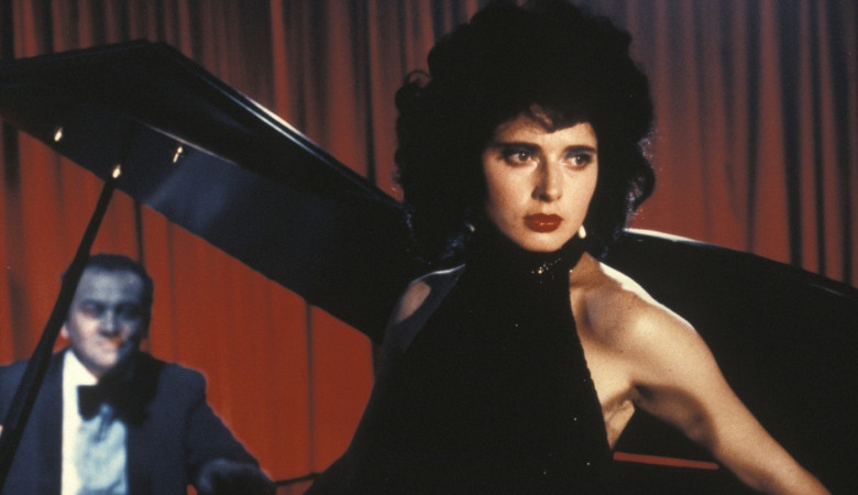 Isabella Rossellini, în "Blue Velvet"