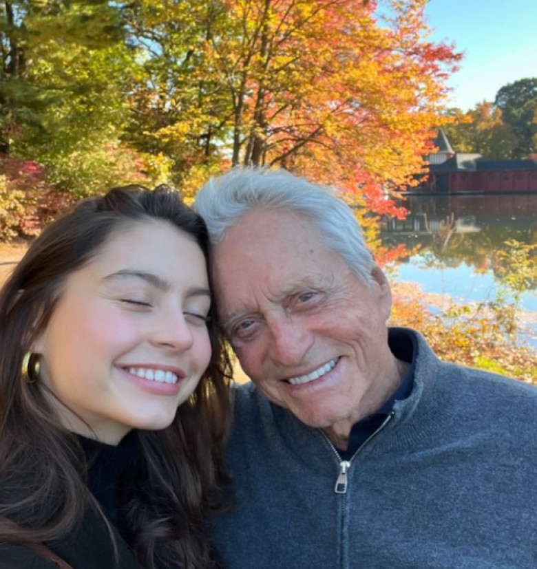 michael douglas si fiica lui