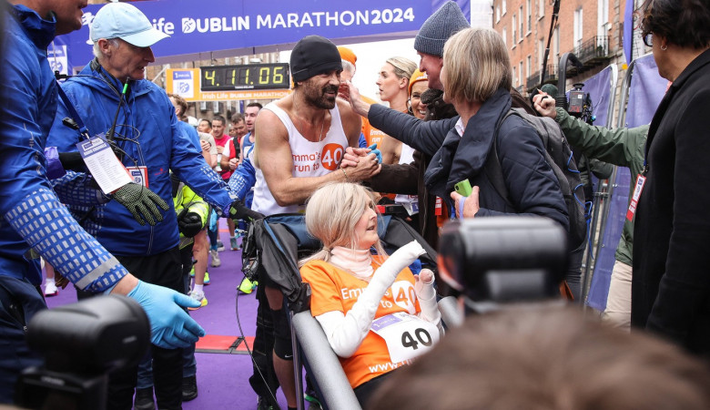 2024 Irish Life Dublin Marathon, Dublin 27/10/2024 Colin Farrell and Emma Fogarty after the race Colin Farrell and Emma