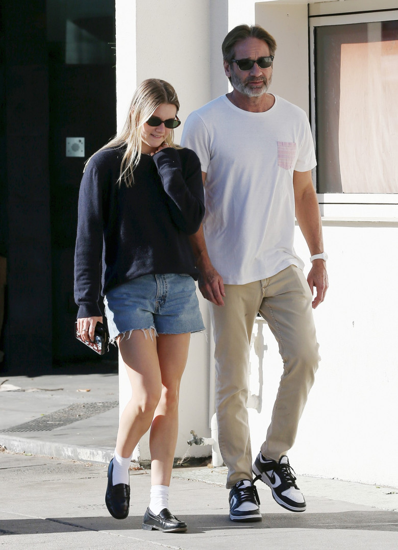 David Duchovny and Monique Pendleberry walking on Santa Monica