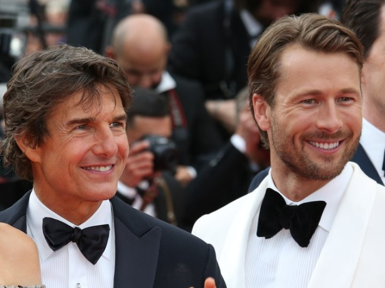tom cruise si Glen Powell