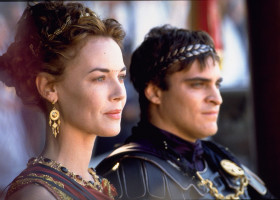 Gladiator (2000), Joaquin Phoenix și Connie Nielsen