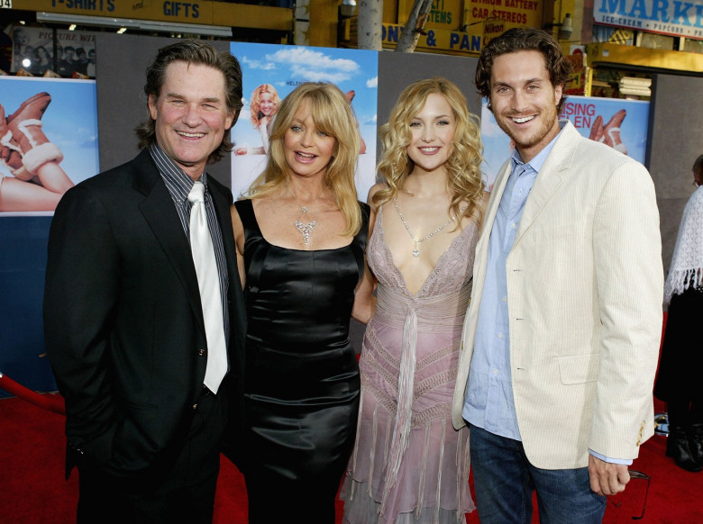 kurt russell, goldie hawn, kate hudson, oliver hudson