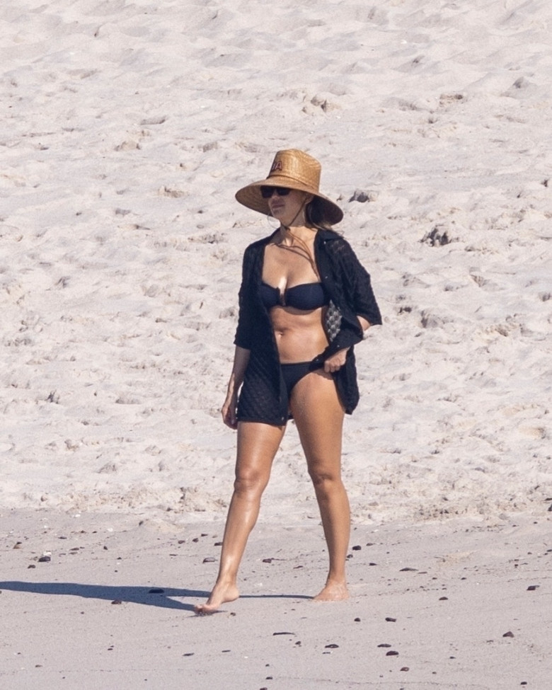 jessica alba in costum de baie