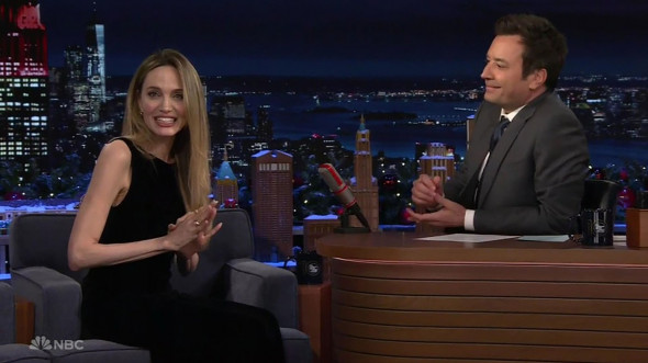 Angelina Jolie reveals she’s broken her toe as she appears on The Tonight Show barefoot