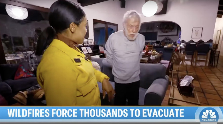 Dick Van Dyke recalls neighbours carrying him to safety after he exhausted himself evacuating from Malibu fires